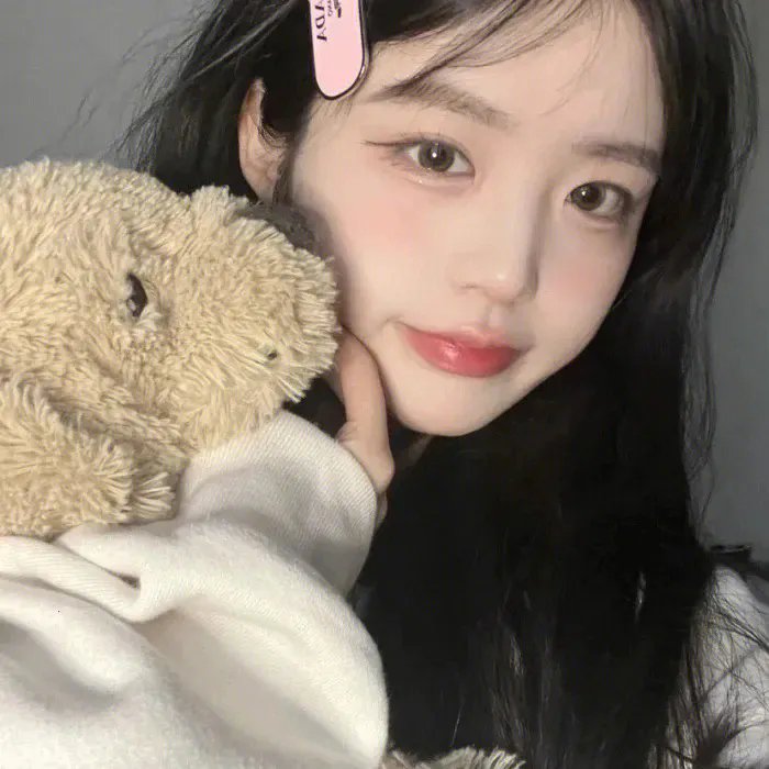 夜深吻唇香